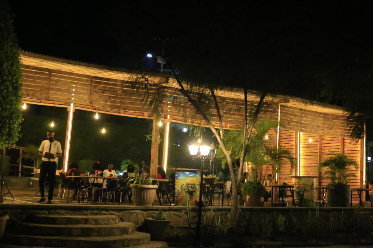 Acacia Hotel Mbarara Nyamitanga Εξωτερικό φωτογραφία